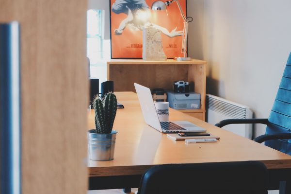 Comment construire un bureau en bois ?