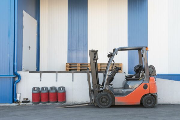 Les chariots motorisés peuvent-ils être intégrés à des systèmes de gestion d’entrepôt ?